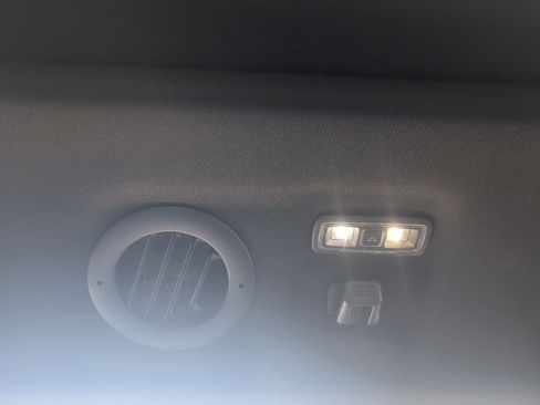 Used 2020 Ford Explorer Limited image 43