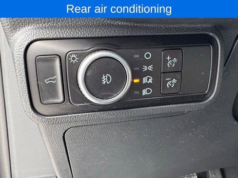 Used 2026 Ford Explorer Active w/ Active Comfort Package image 12