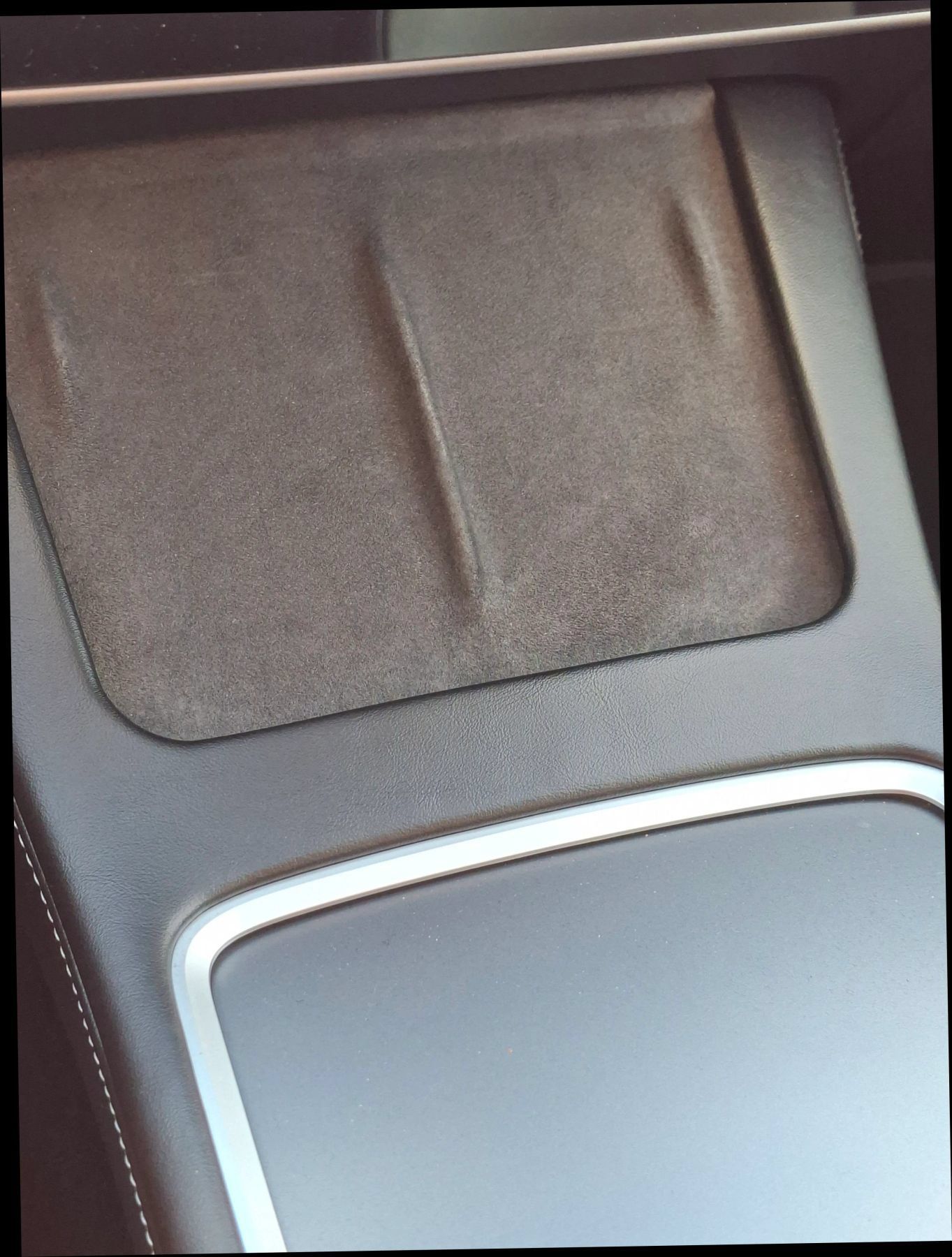 Used 2024 Tesla Model Y Long Range RWD image 24