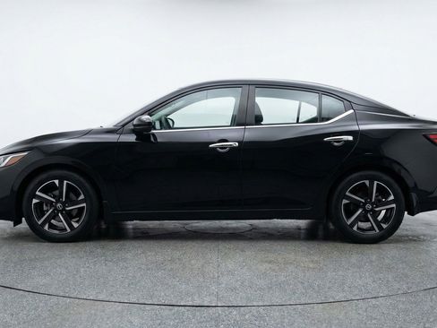 Used 2025 Nissan Sentra SV image 5