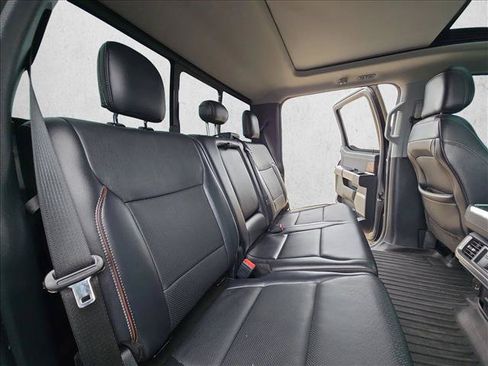 Used 2021 Ford F150 Lariat w/ Equipment Group 502A High AWD/4WD image 18