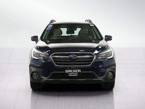 Used 2018 Subaru Outback 2.5i Limited AWD/4WD image 8
