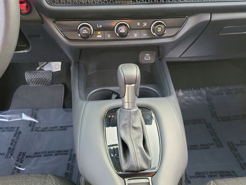 Used 2025 Honda HR-V LX image 22