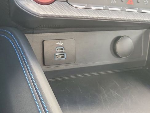 Used 2025 Ford Mustang Dark Horse image 19