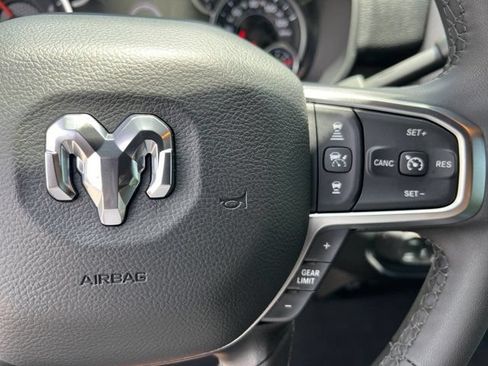 Certified 2026 RAM 2500 Big Horn AWD/4WD image 29