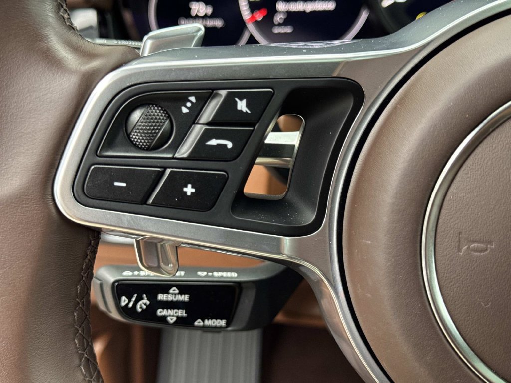 Certified 2023 Porsche Cayenne S Platinum AWD/4WD image 31