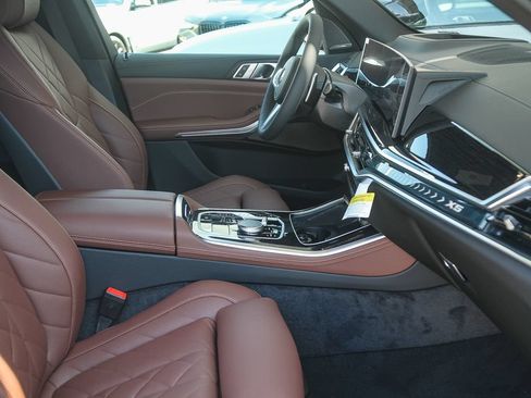 New 2026 BMW X5 sDrive40i w/ M Sport Package RWD image 12