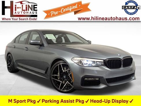 Used 2018 BMW 540i image 1