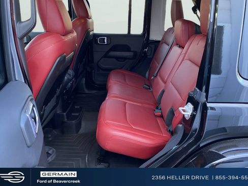 Used 2024 Jeep Wrangler Unlimited Rubicon 392 AWD/4WD image 6