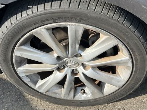 Used 2015 Lexus IS 250 RWD image 10