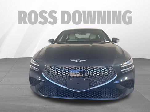Used 2025 Genesis G70 2.5T RWD image 2