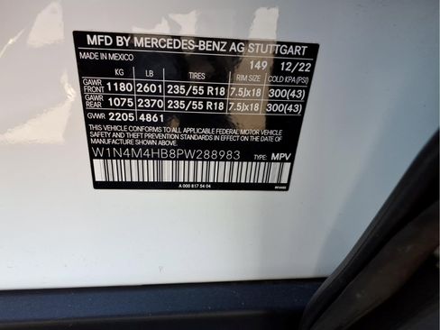 Certified 2023 Mercedes-Benz GLB 250 4MATIC image 35