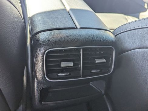 Certified 2025 Mercedes-Benz GLE 350 4MATIC image 17