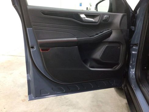 New 2025 Ford Escape ST-Line Elite w/ Premium Technology Package image 17