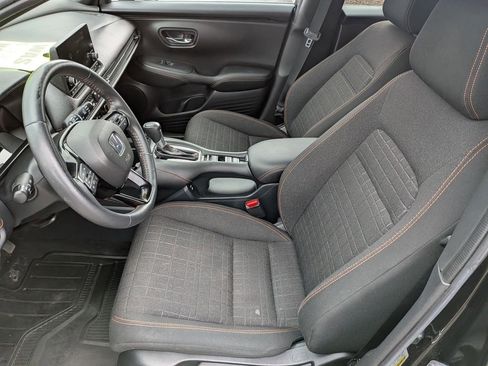 Used 2024 Honda HR-V Sport image 14