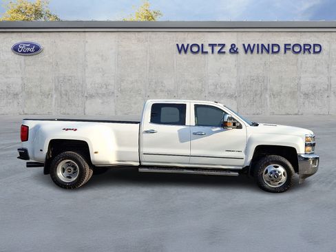 Used 2015 Chevrolet Silverado 3500 LTZ w/ Duramax Plus Package image 7