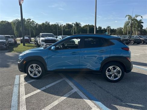 Certified 2022 Hyundai Kona SEL w/ Convenience Package image 10