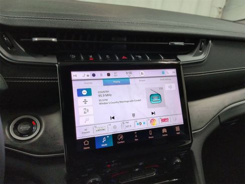 Certified 2023 Jeep Grand Cherokee L Limited image 28