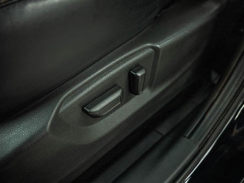 Used 2024 Mitsubishi Eclipse Cross SE image 16