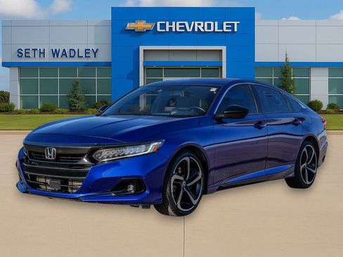 Used 2021 Honda Accord Sport image 3