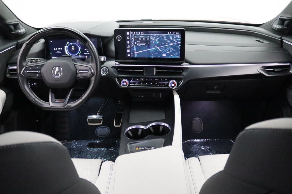 Certified 2024 Acura ZDX Type S AWD/4WD image 18