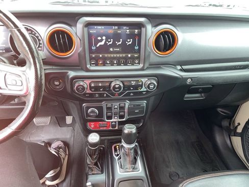 Used 2020 Jeep Gladiator Mojave image 21