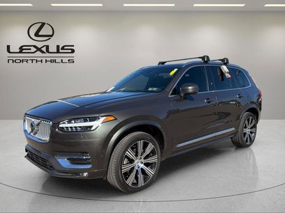 Used 2022 Volvo XC90 T6 Inscription w/ Lounge Package