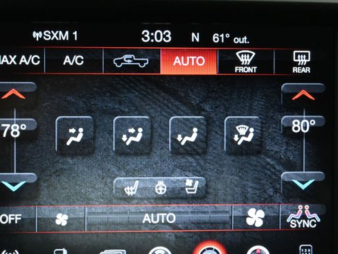 Used 2015 RAM 1500 Laramie Longhorn image 20