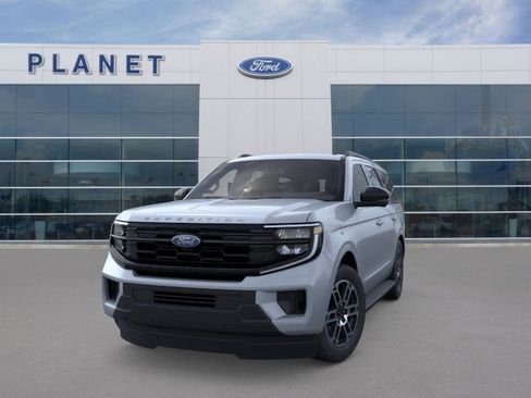 New 2026 Ford Expedition Active RWD image 2