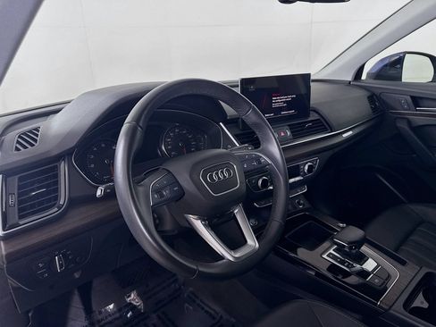 Certified 2023 Audi Q5 Premium w/ Convenience Package AWD/4WD image 4