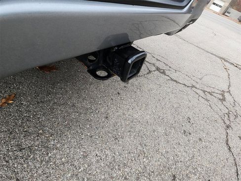 Used 2024 GMC Sierra 1500 Elevation w/ Preferred Package image 31