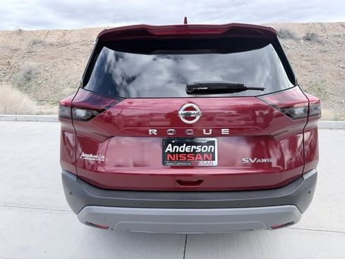Certified 2021 Nissan Rogue SV image 7