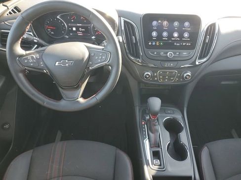Certified 2023 Chevrolet Equinox RS AWD/4WD image 13