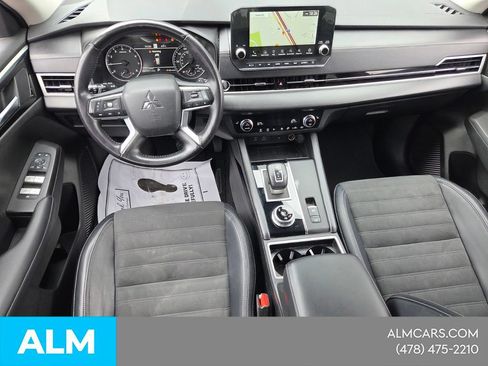 Used 2024 Mitsubishi Outlander SE AWD/4WD image 9