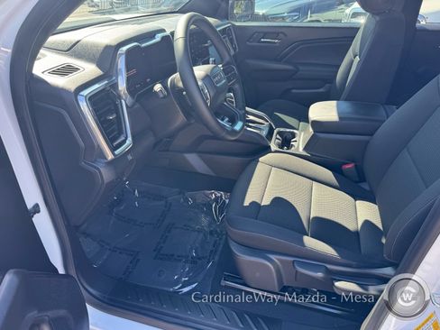Used 2025 GMC Canyon Elevation w/ Convenience Package RWD image 11