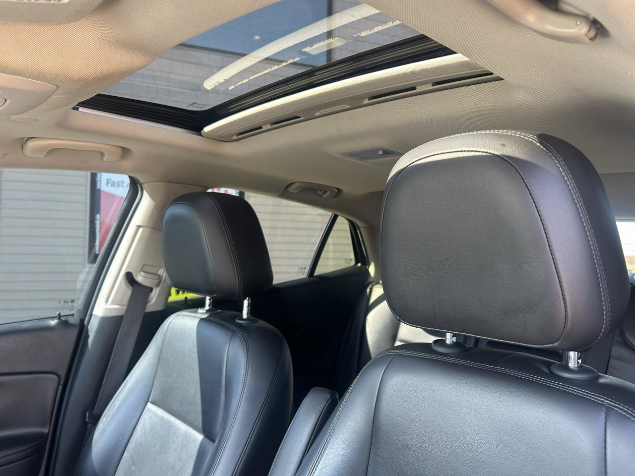 Used 2019 Buick Encore Essence w/ Experience Buick Package AWD/4WD image 18