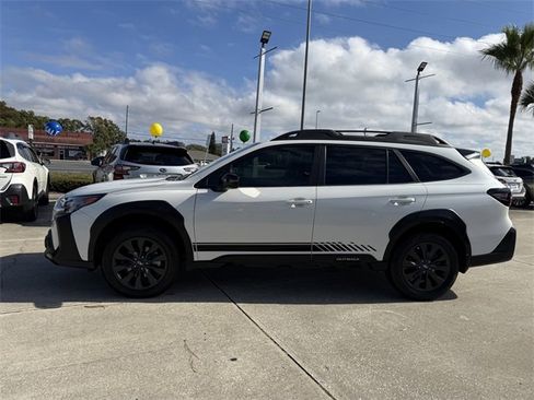 Used 2023 Subaru Outback Onyx Edition w/ Popular Package #2 image 3