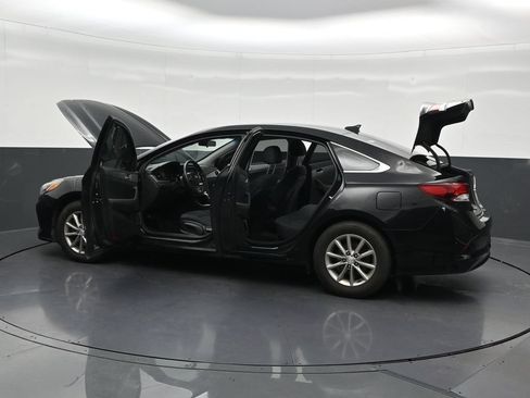 Used 2018 Hyundai Sonata SE FWD image 34