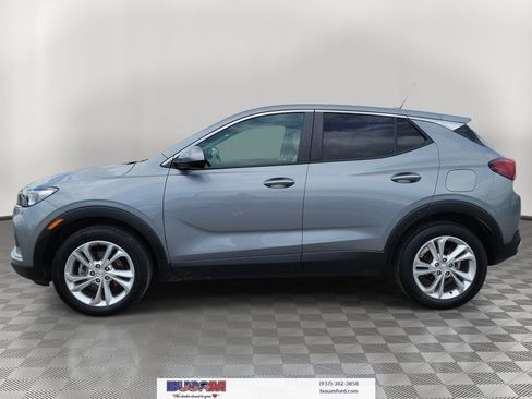 Used 2023 Buick Encore GX Preferred w/ Cold Weather Comfort Package FWD image 8