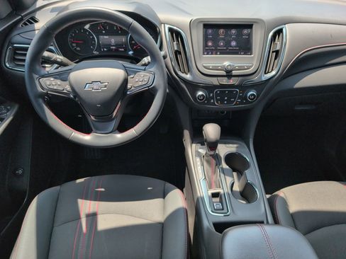 Certified 2024 Chevrolet Equinox RS FWD image 28