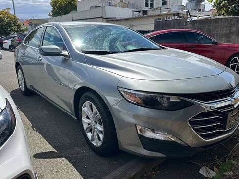 Used 2024 Chevrolet Malibu LT FWD image 2