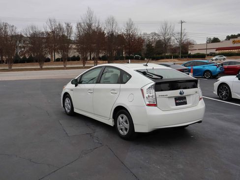 Used 2010 Toyota Prius Two image 8
