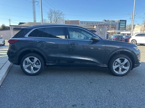 New 2025 Audi Q5 Premium Plus image 6