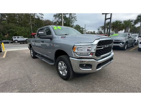 Used 2024 RAM 2500 Big Horn image 8