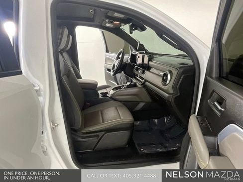Used 2024 Chevrolet Colorado ZR2 w/ ZR2 Convenience Package III AWD/4WD image 15