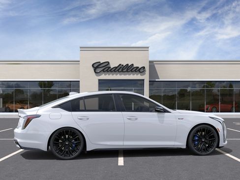 New 2026 Cadillac CT5 V w/ LPO, ONYX Package AWD/4WD image 40