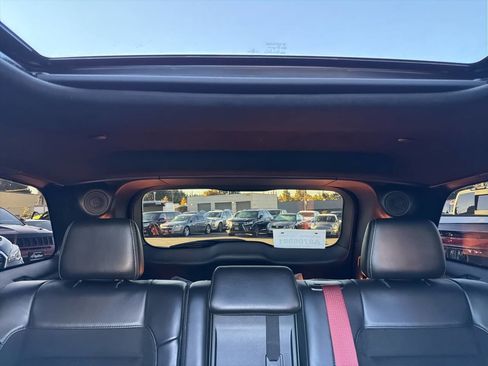 Used 2019 Jeep Grand Cherokee SRT image 43