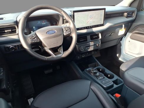 New 2026 Ford Maverick Lariat w/ Black Appearance Package image 6