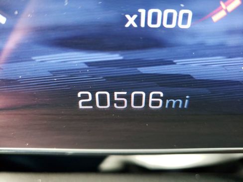 Used 2024 Chevrolet Traverse RS image 16