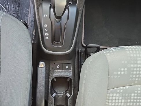 Used 2020 Chevrolet Sonic LT image 26